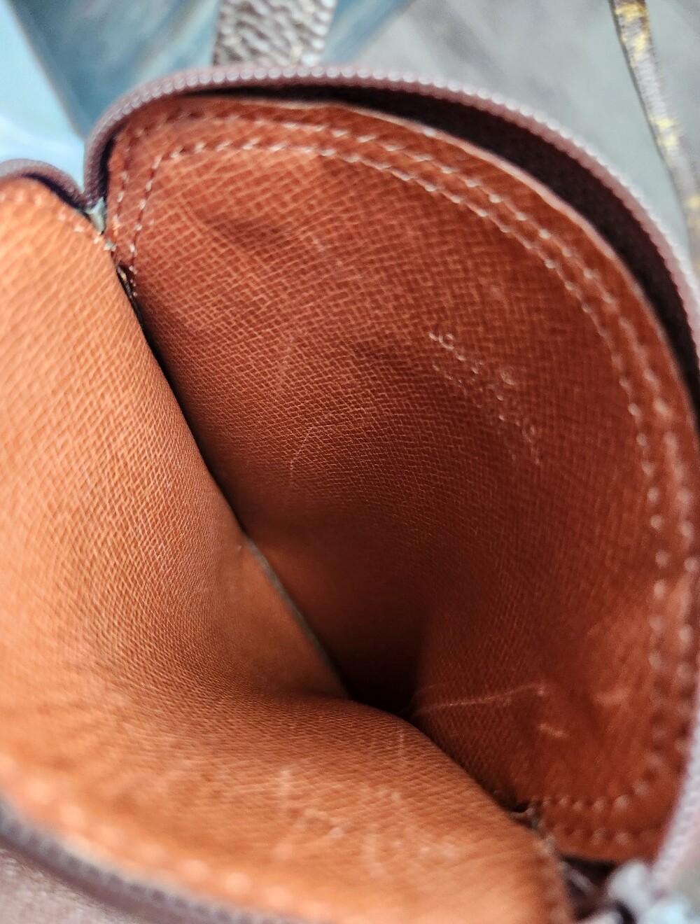 Louis Vuitton Brown Monogram Pochette Secret Passport Holder With Dustbag - Picture 12 of 13